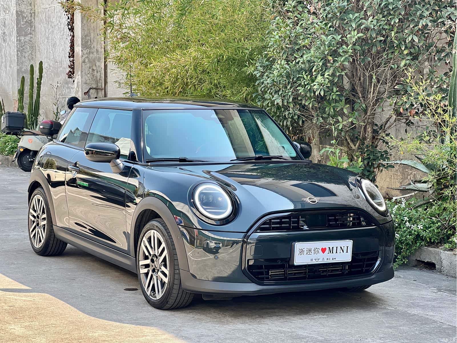 Mini Cooper, 2025 3