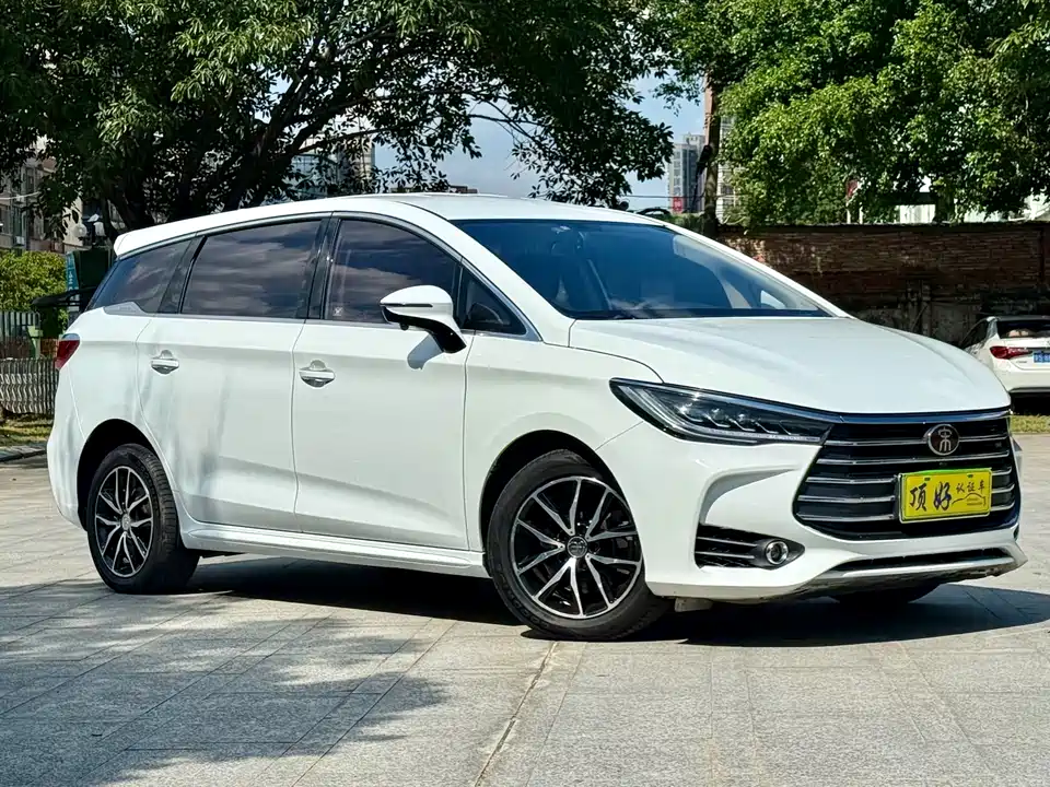 BYD Song MAX