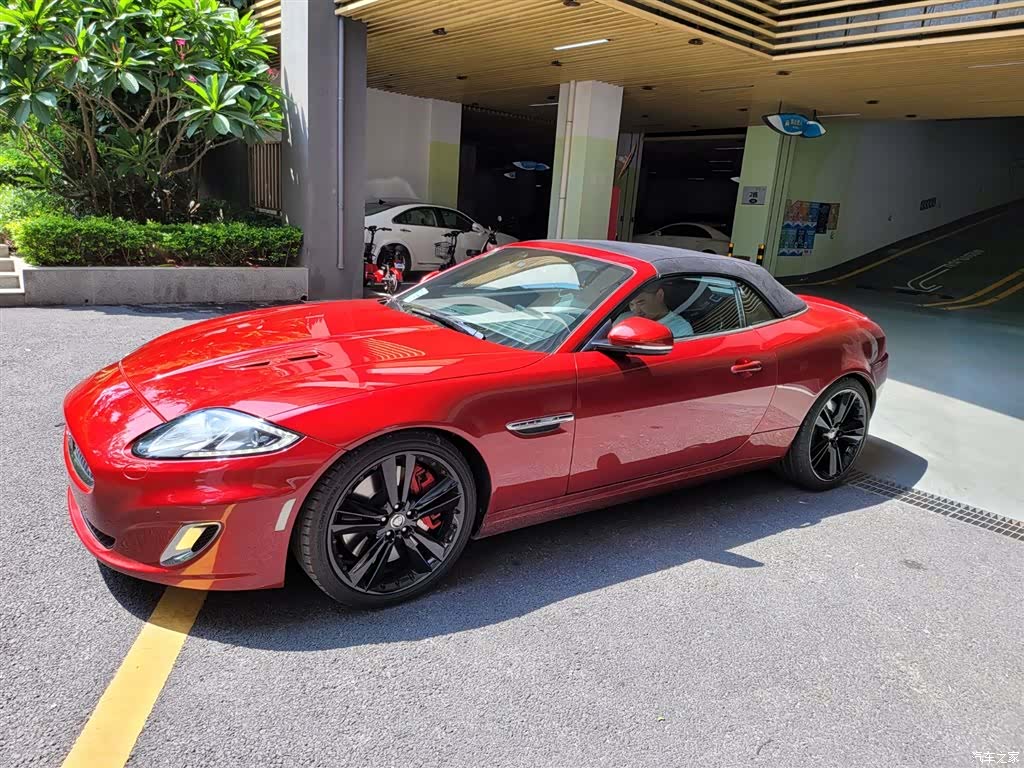 Jaguar XK, 2013 3