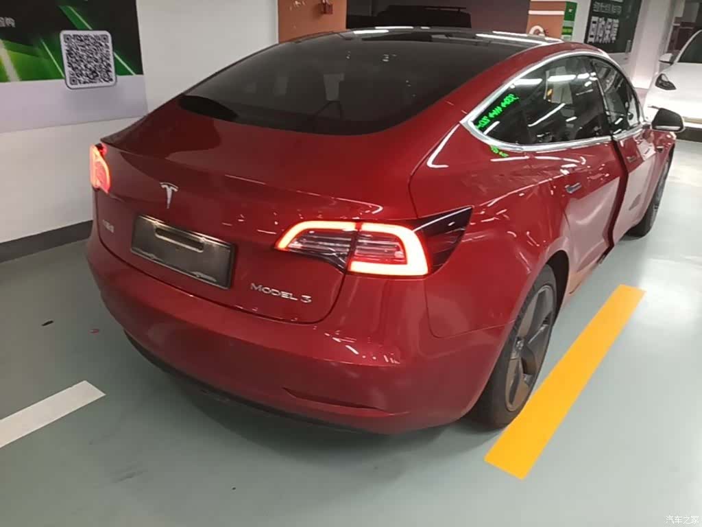 Tesla Model 3, 2020 все фото
