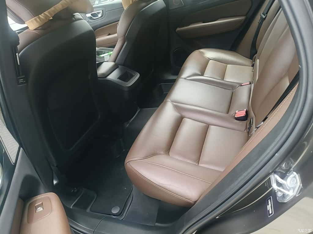 Volvo XC60, 2019 17