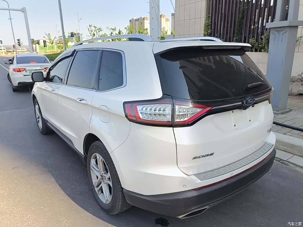 Ford Edge, 2019 23