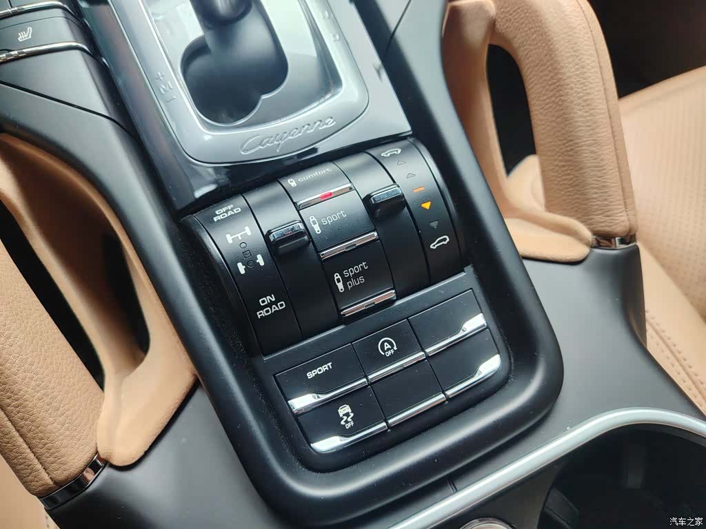 Porsche Cayenne, 2017 12