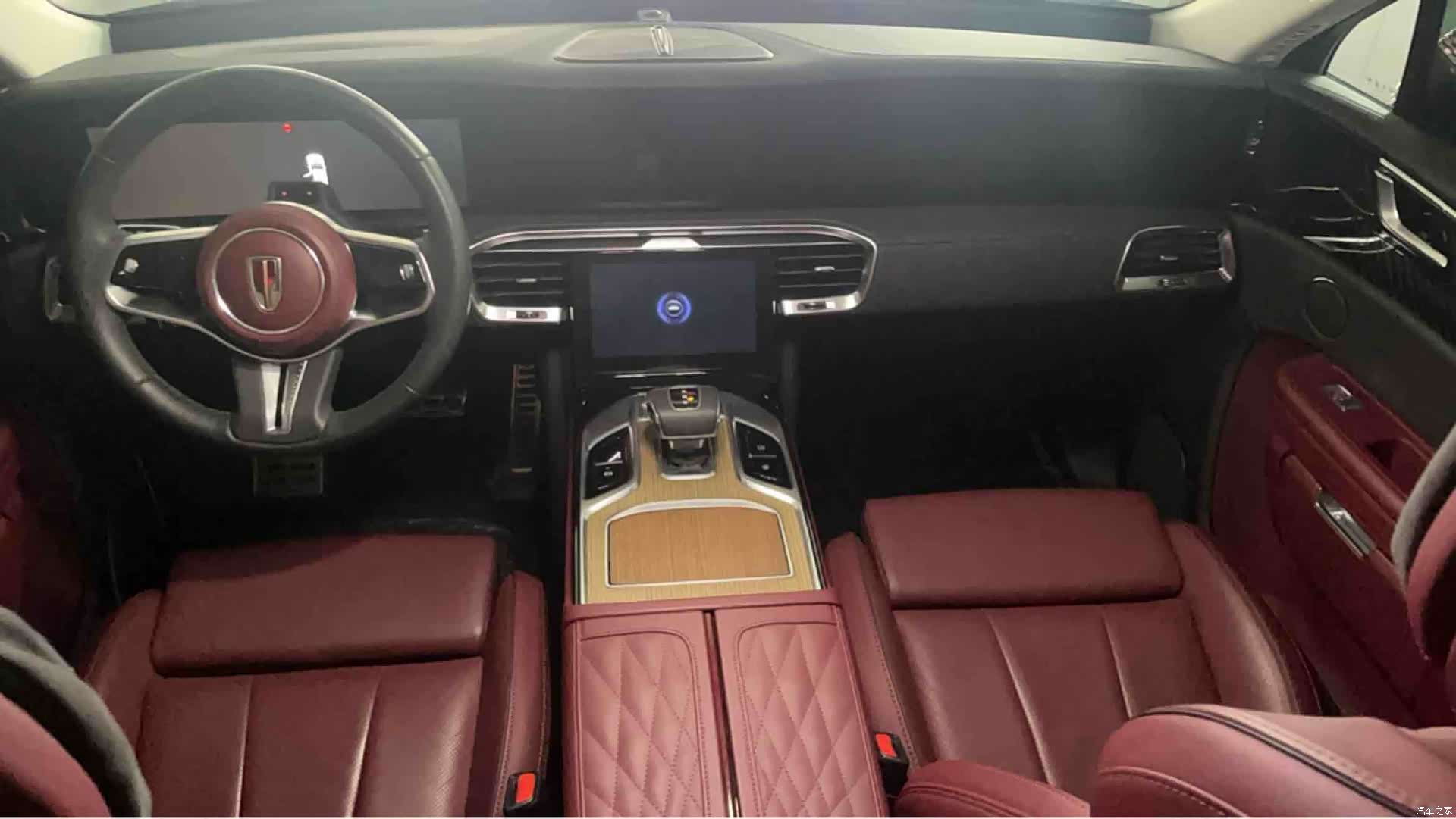 Hongqi E-HS9, 2023 4