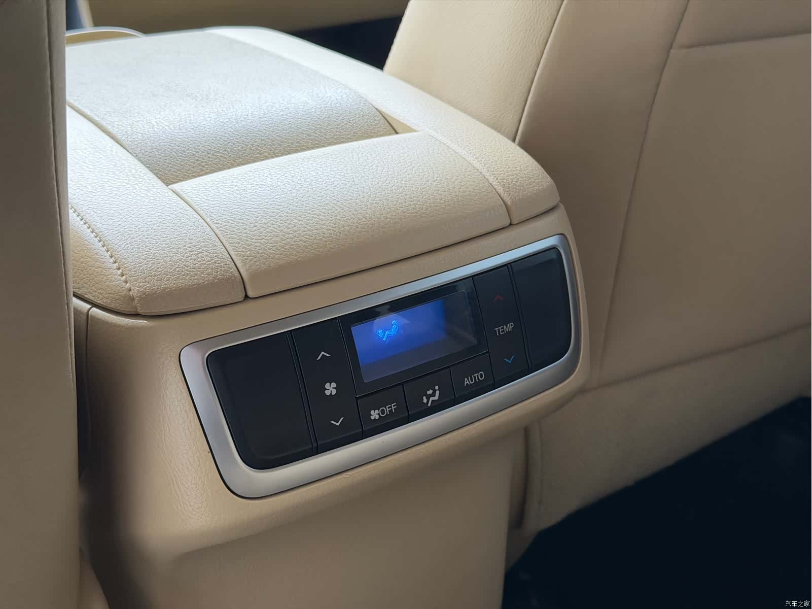 Toyota Highlander, 2019 10