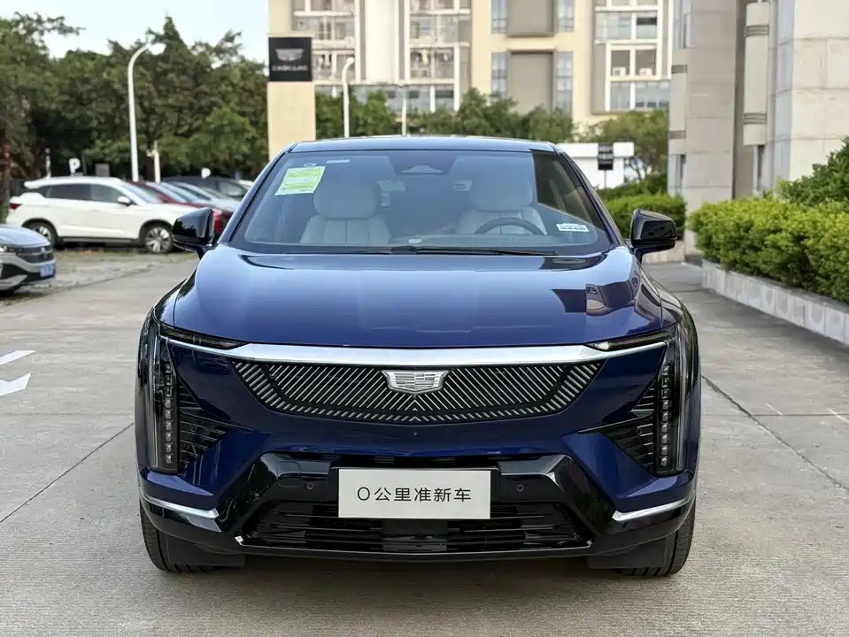 Cadillac IQ Aoge