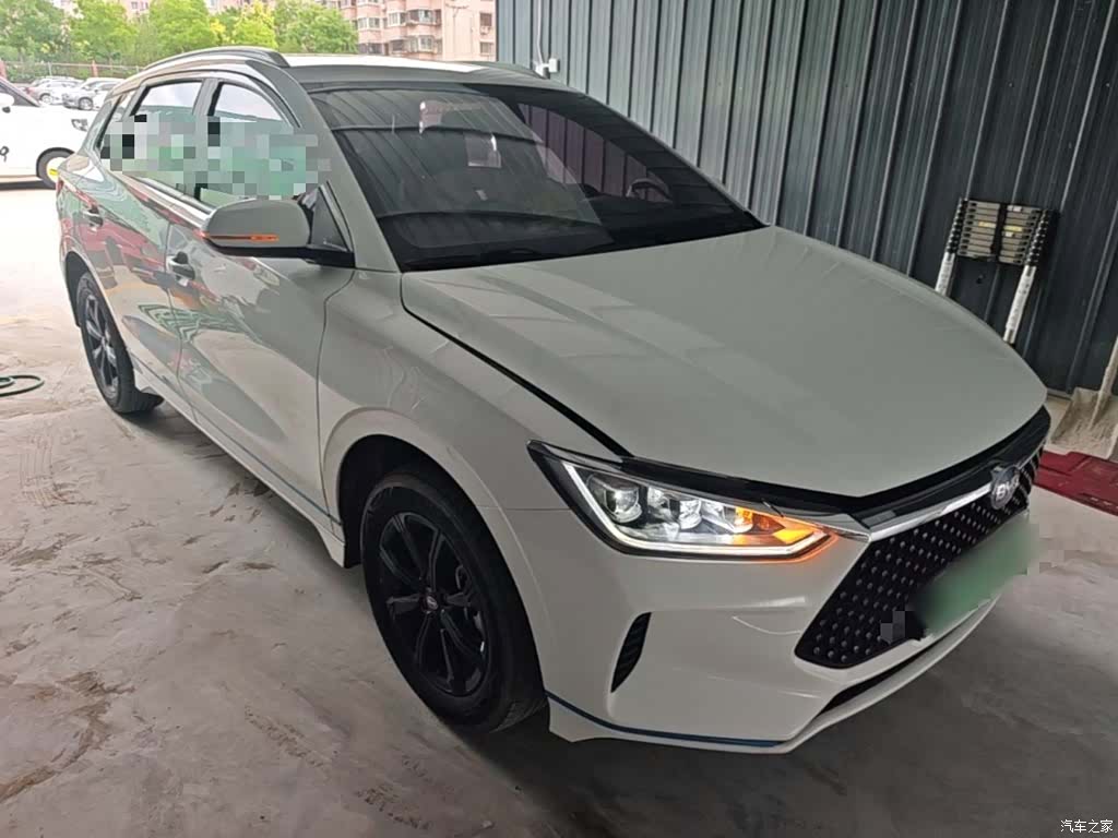 BYD E2, 2020 4