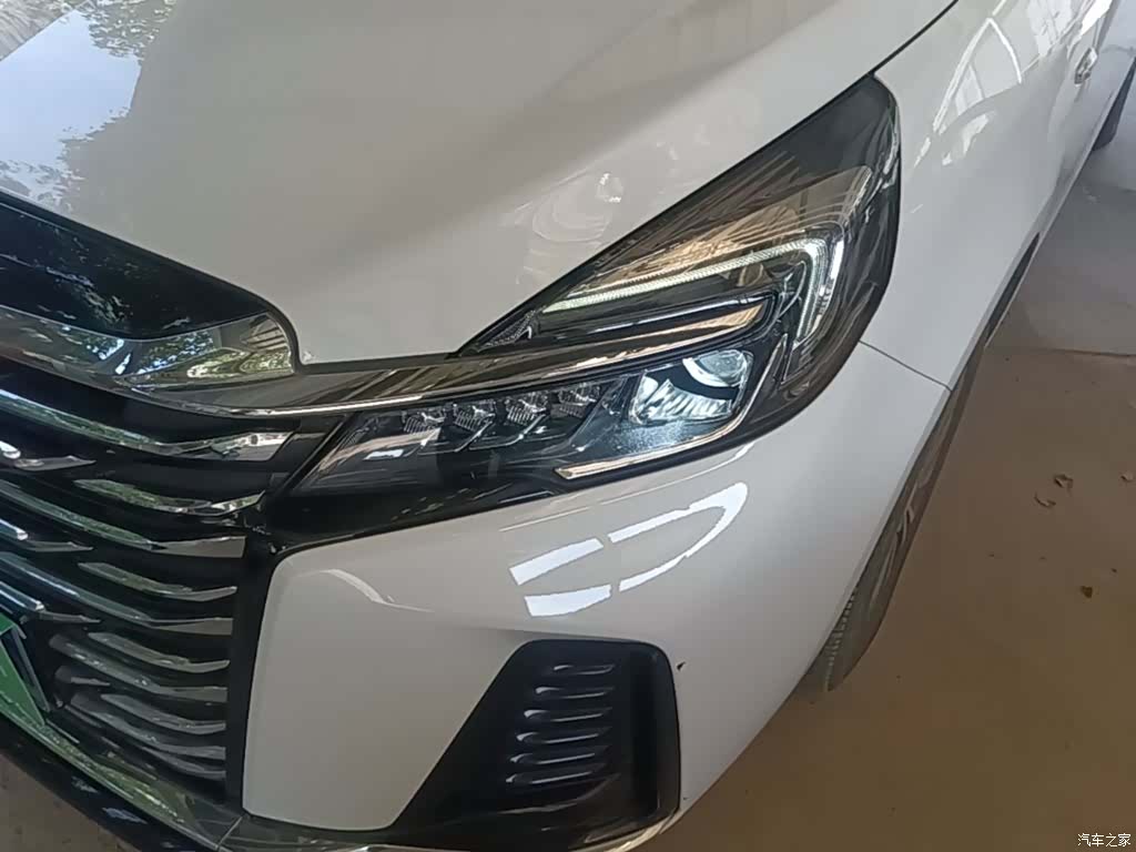 Buick GL8, 2024 18