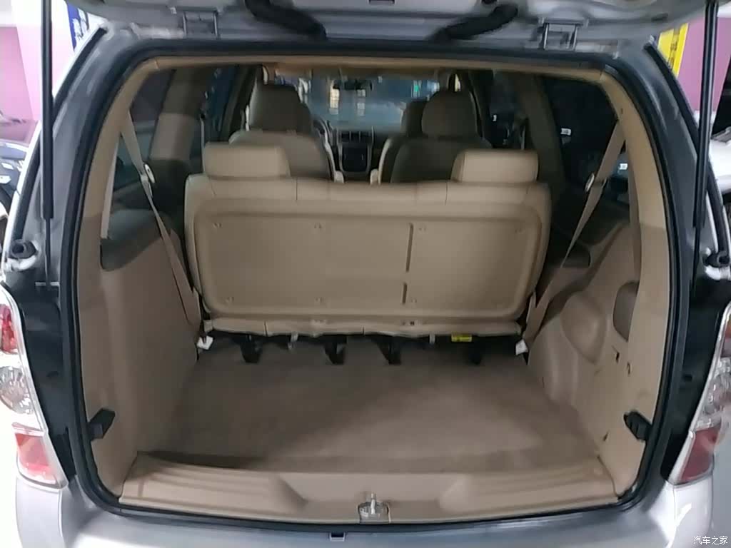 Buick GL8, 2016 19