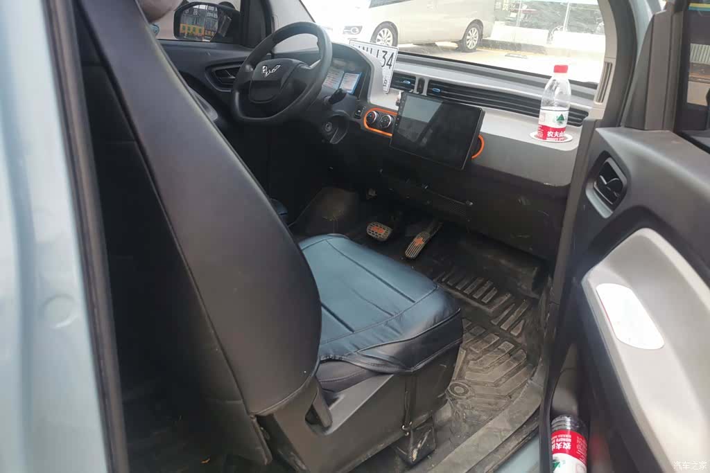 Wuling MINIEV, 2021 8