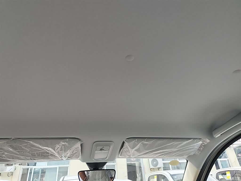 Wuling MINIEV, 2026 18