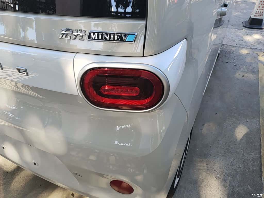 Wuling MINIEV, 2025 8