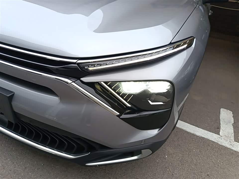 Citroen Versailles C5 X