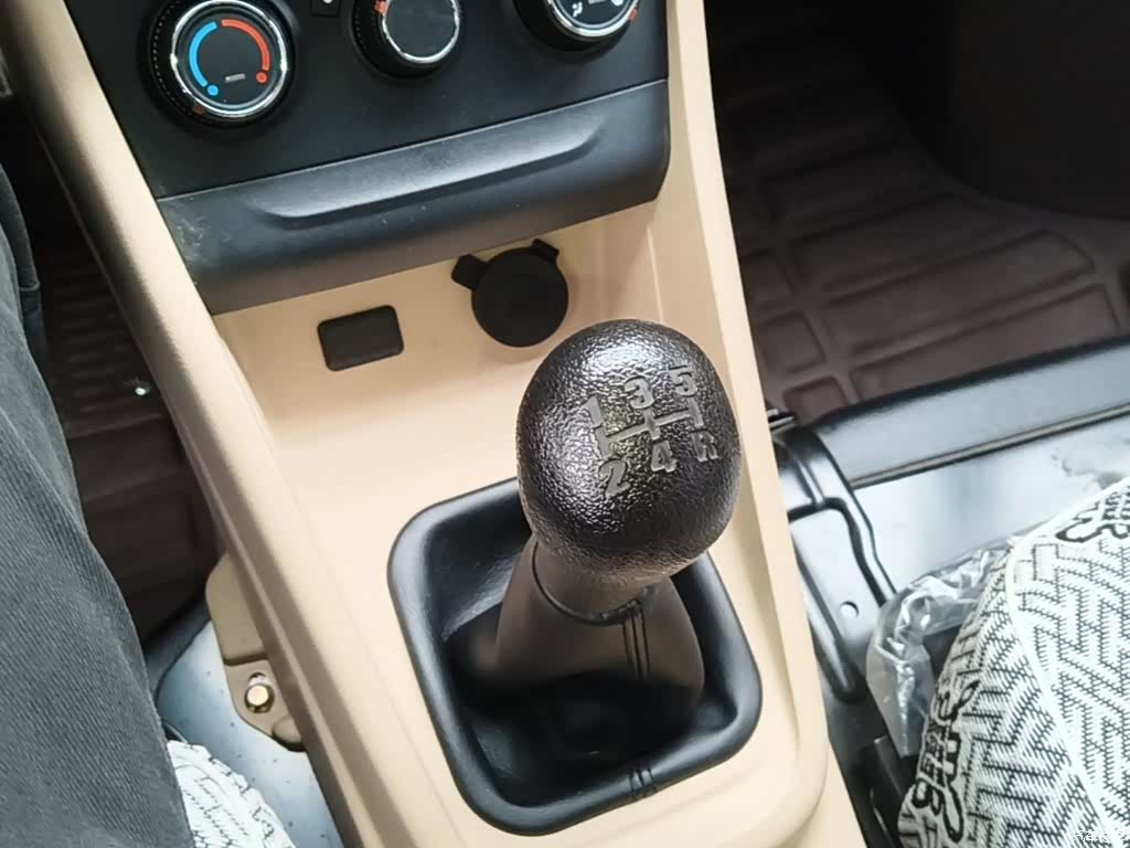 Changan V3, 2024 14