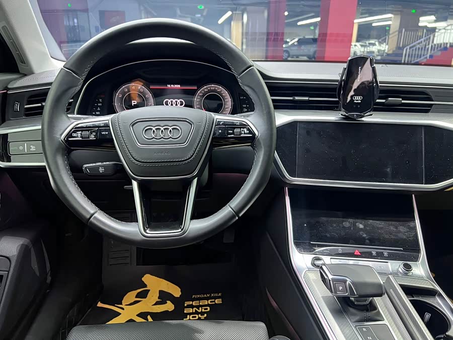 Audi A6L 2025, фото 10