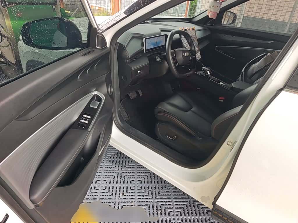 Geely Boyue, 2024 16