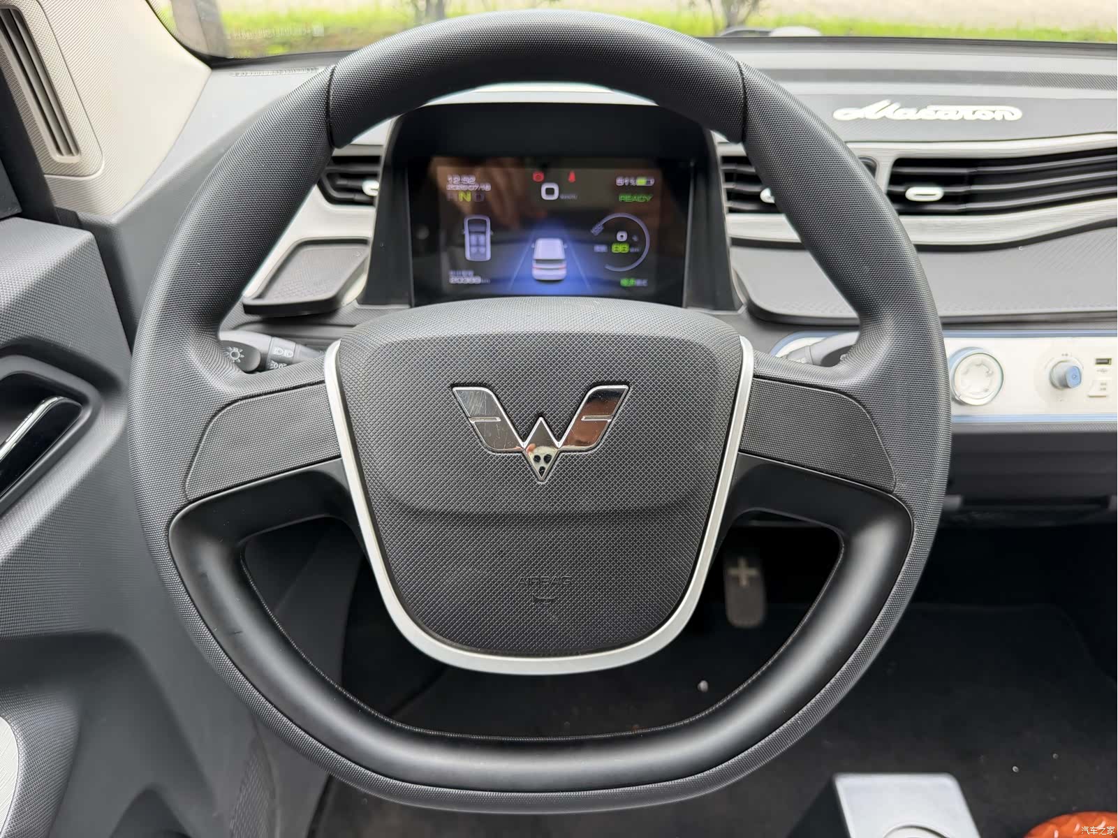 Wuling MINIEV, 2022 7