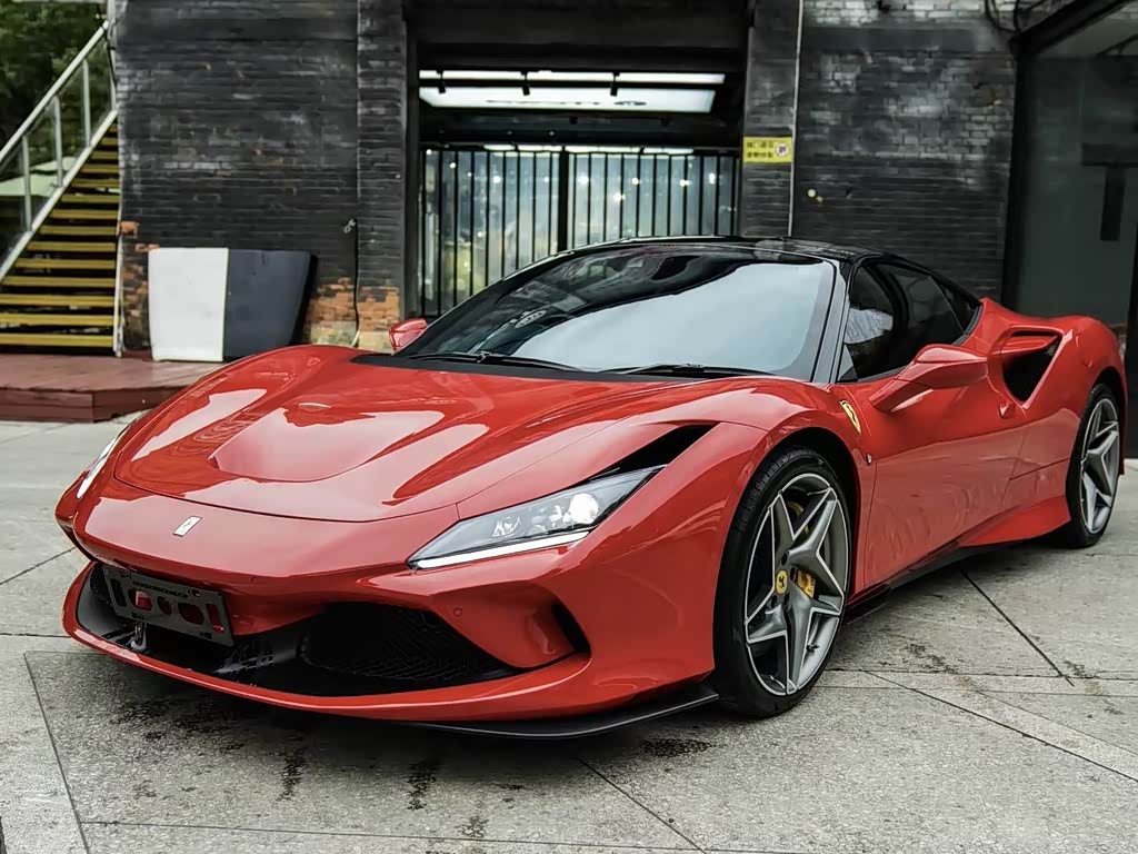 Ferrari F8