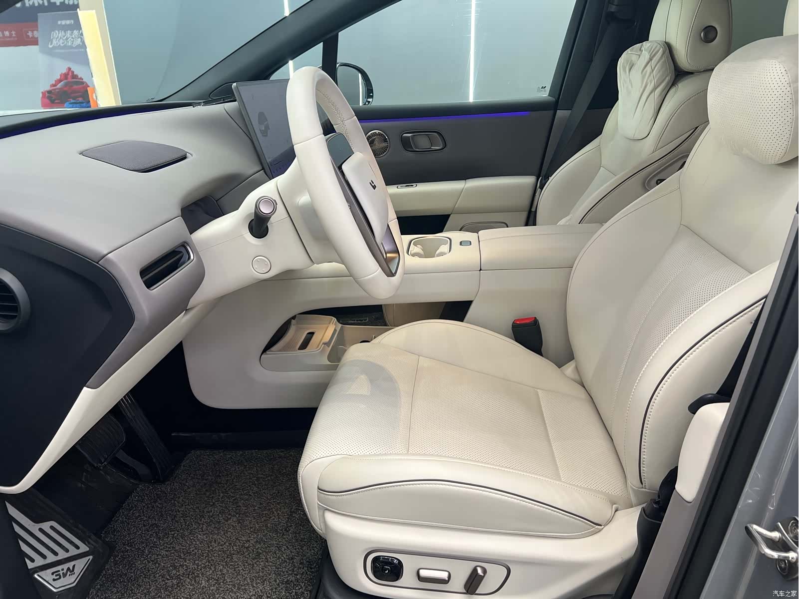Li Auto i6, 2025 4