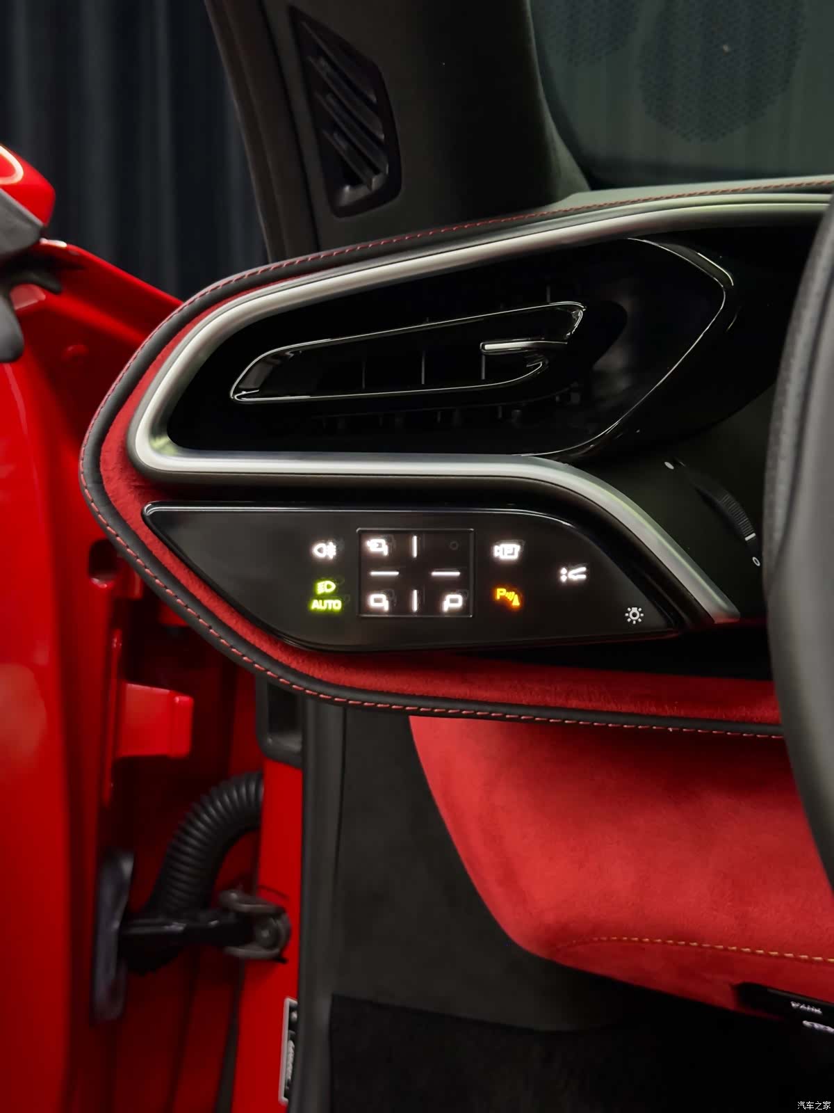 Ferrari 296, 2024 21