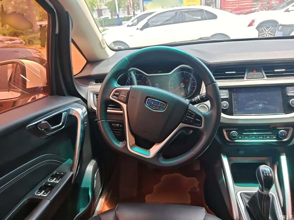 Geely X3, 2017 11