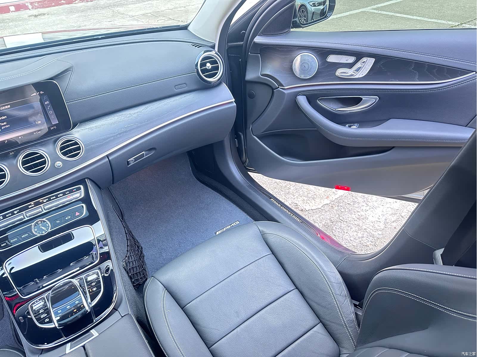 Mercedes-Benz E-Class, 2017 12