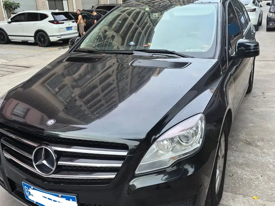 Mercedes-Benz R-class