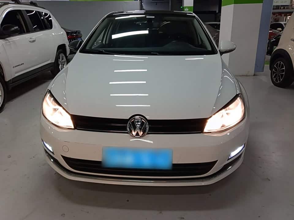 Volkswagen golf
