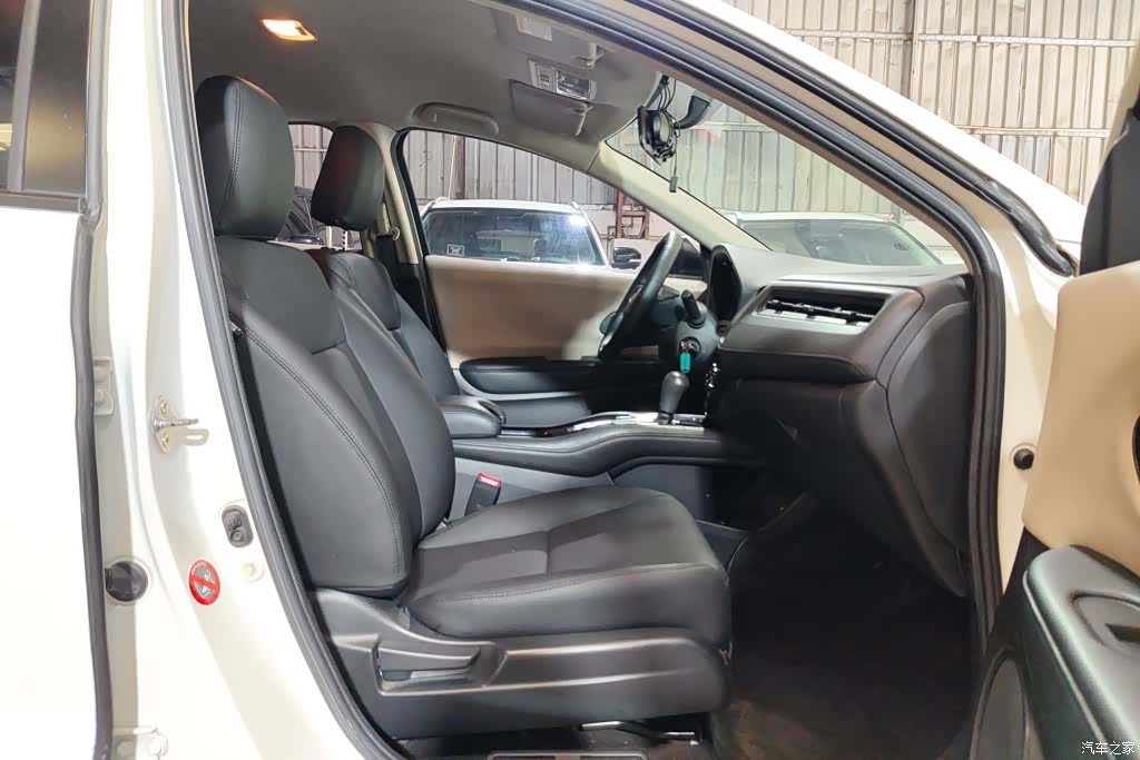 Honda Vezel, 2016 8