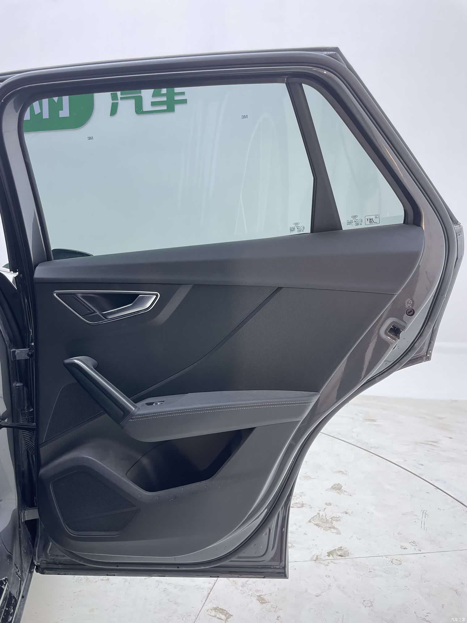 Audi Q2L, 2022 25