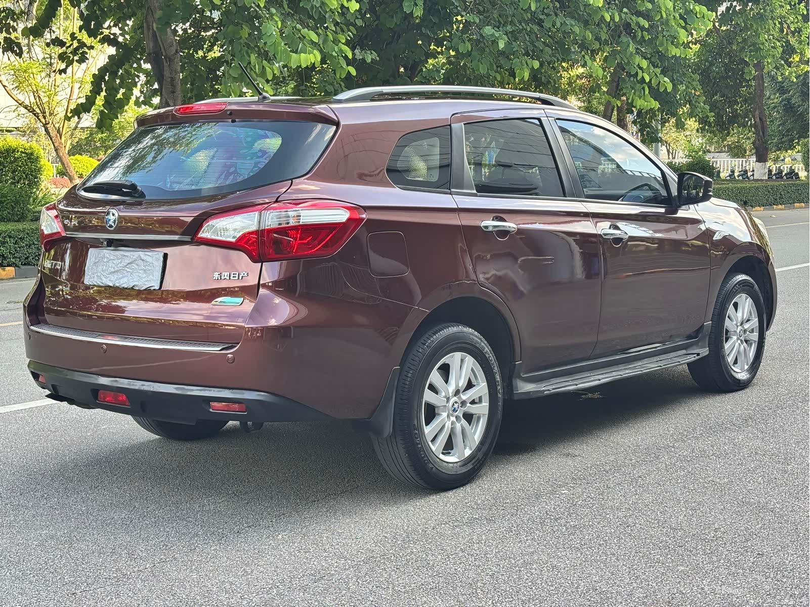 Nissan T70, 2016 6