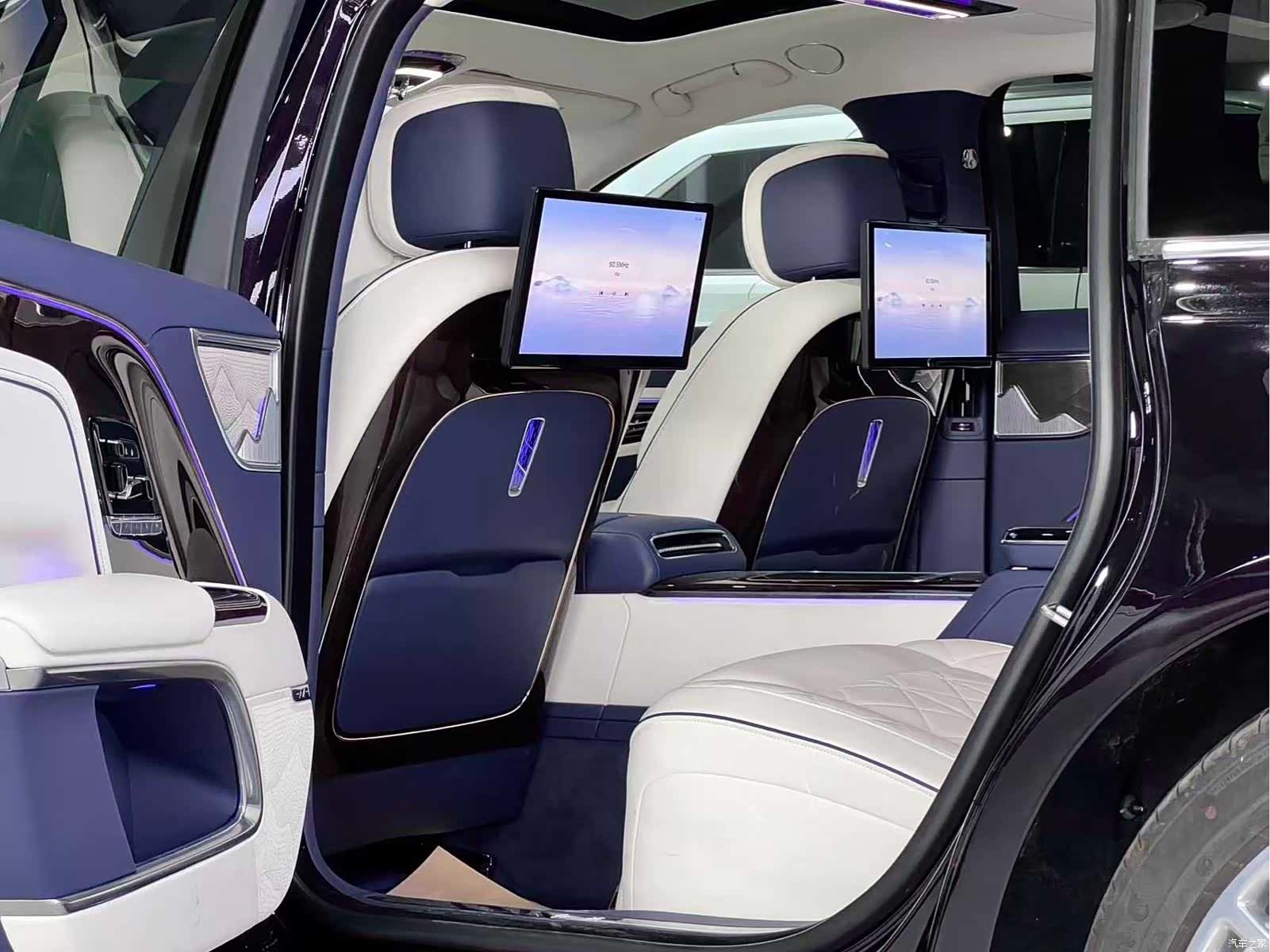 Hongqi Guoya, 2025 37