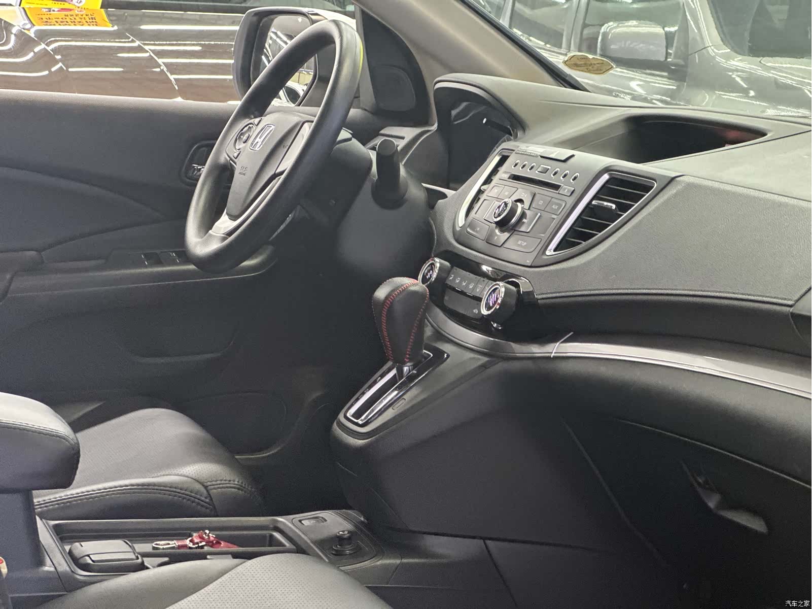 Honda CR-V, 2015 все фото