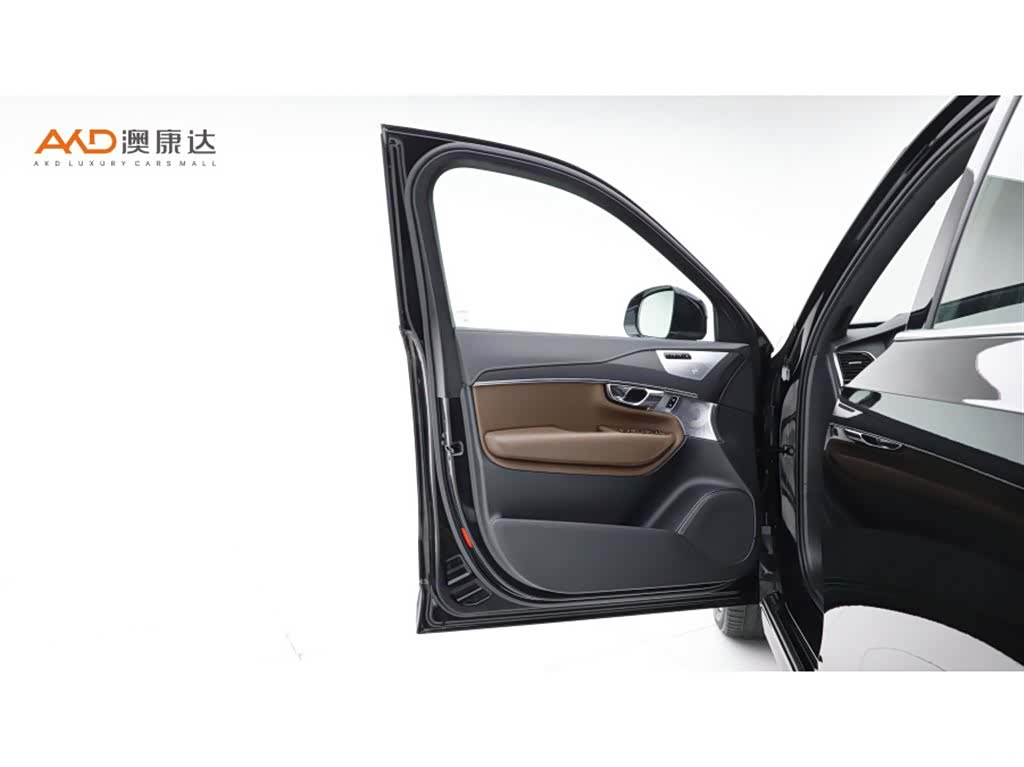 Volvo XC90, 2022 11