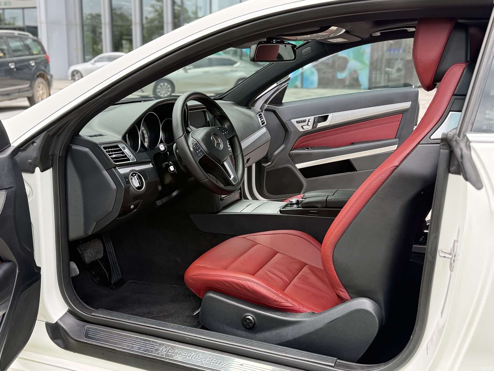 Mercedes-Benz E-Class, 2015 8