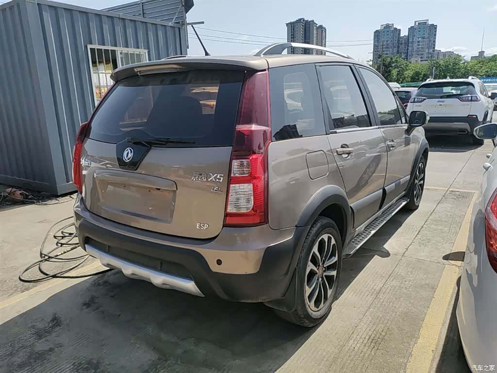 DongFeng X5, 2016 7