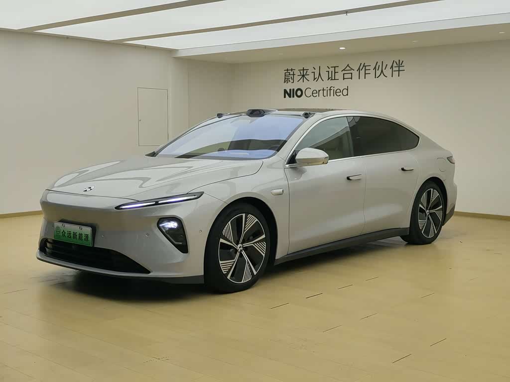 NIO ET7