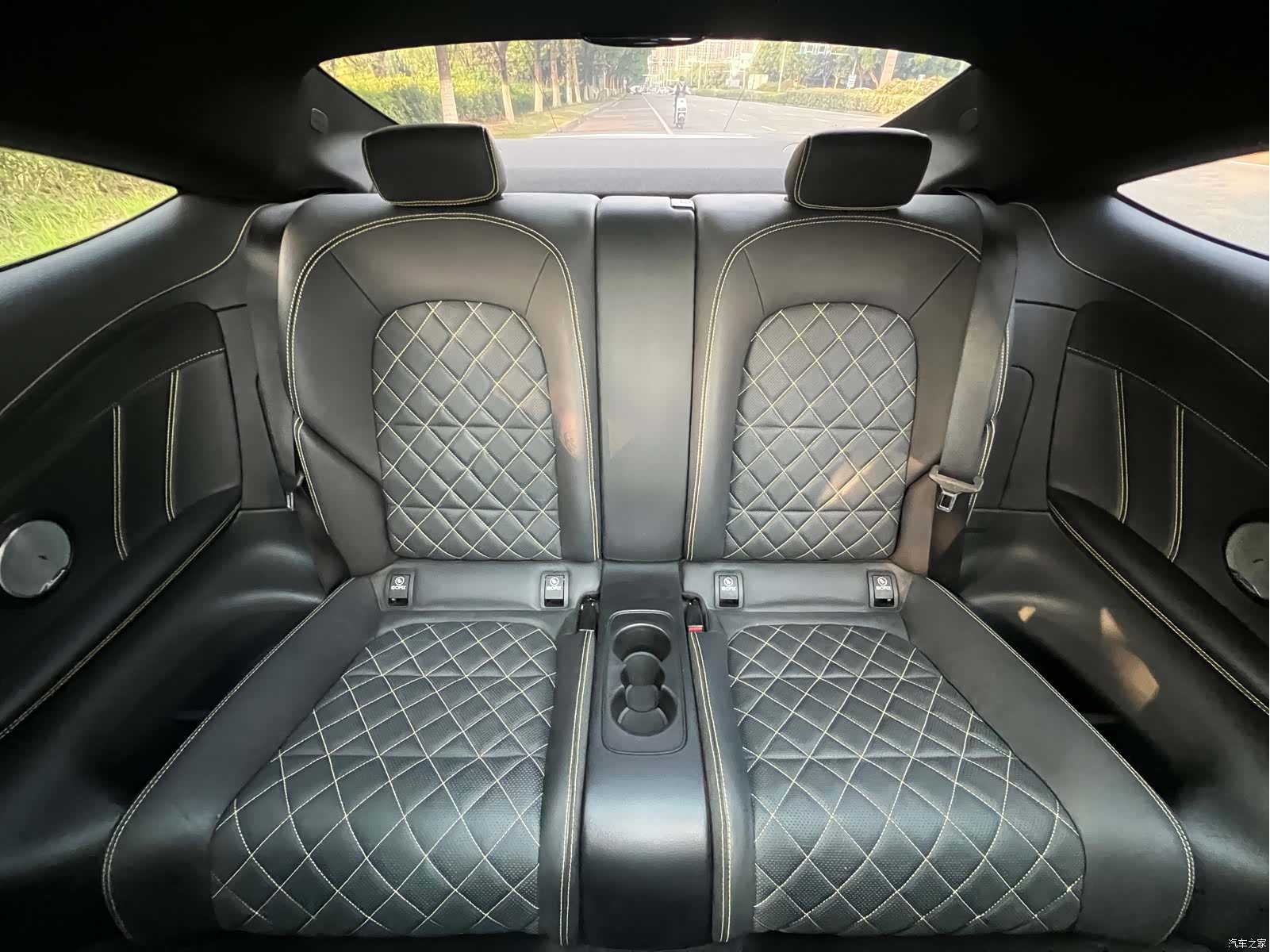 Mercedes-Benz C-Class, 2017 12