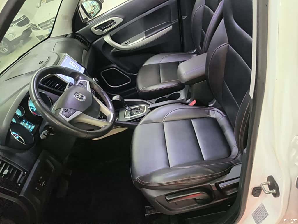 Changan CS35, 2014 15