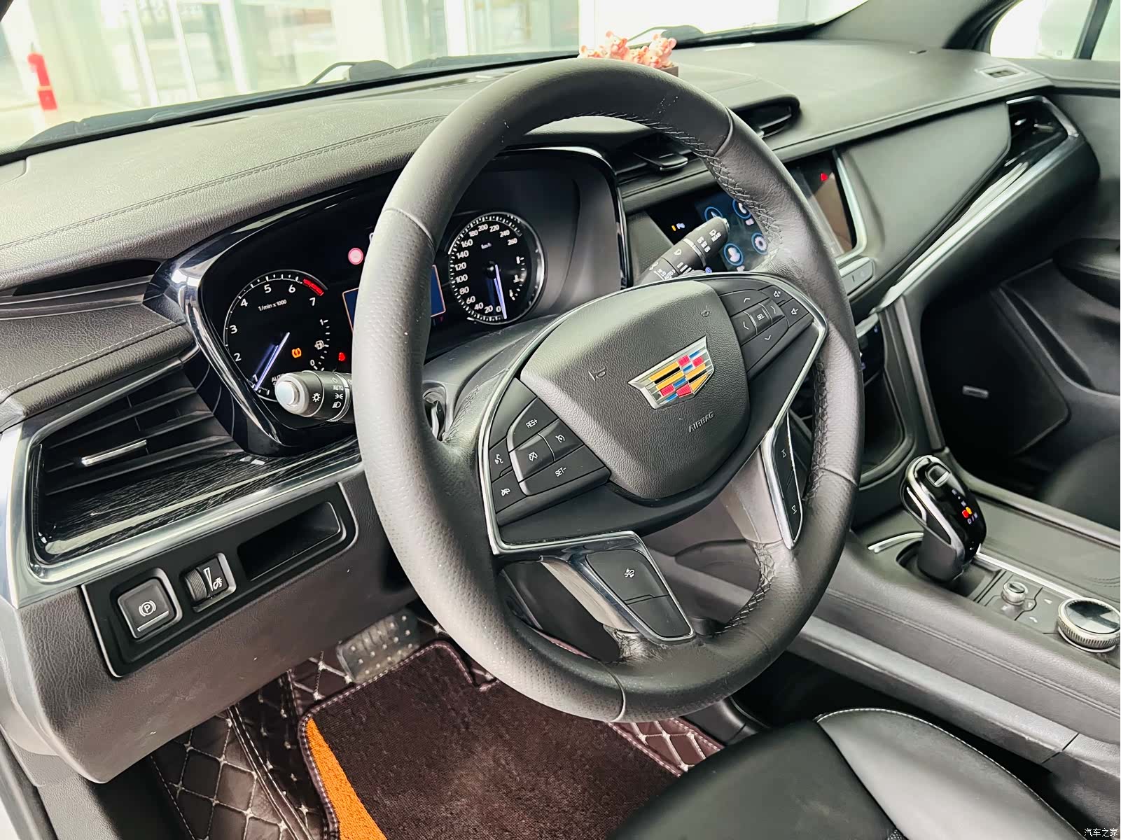Cadillac XT5, 2020 21