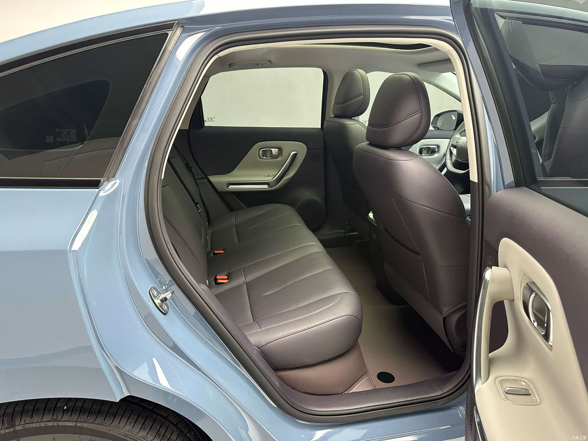 Leapmotor B01, 2025 15