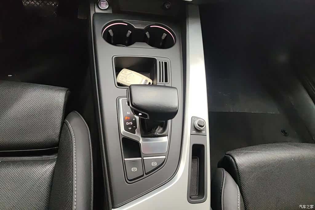 Audi A4L, 2022 16