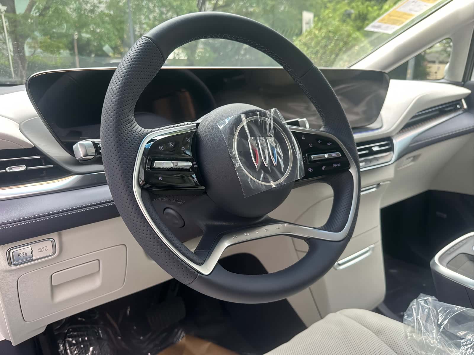 Buick Century, 2027 4