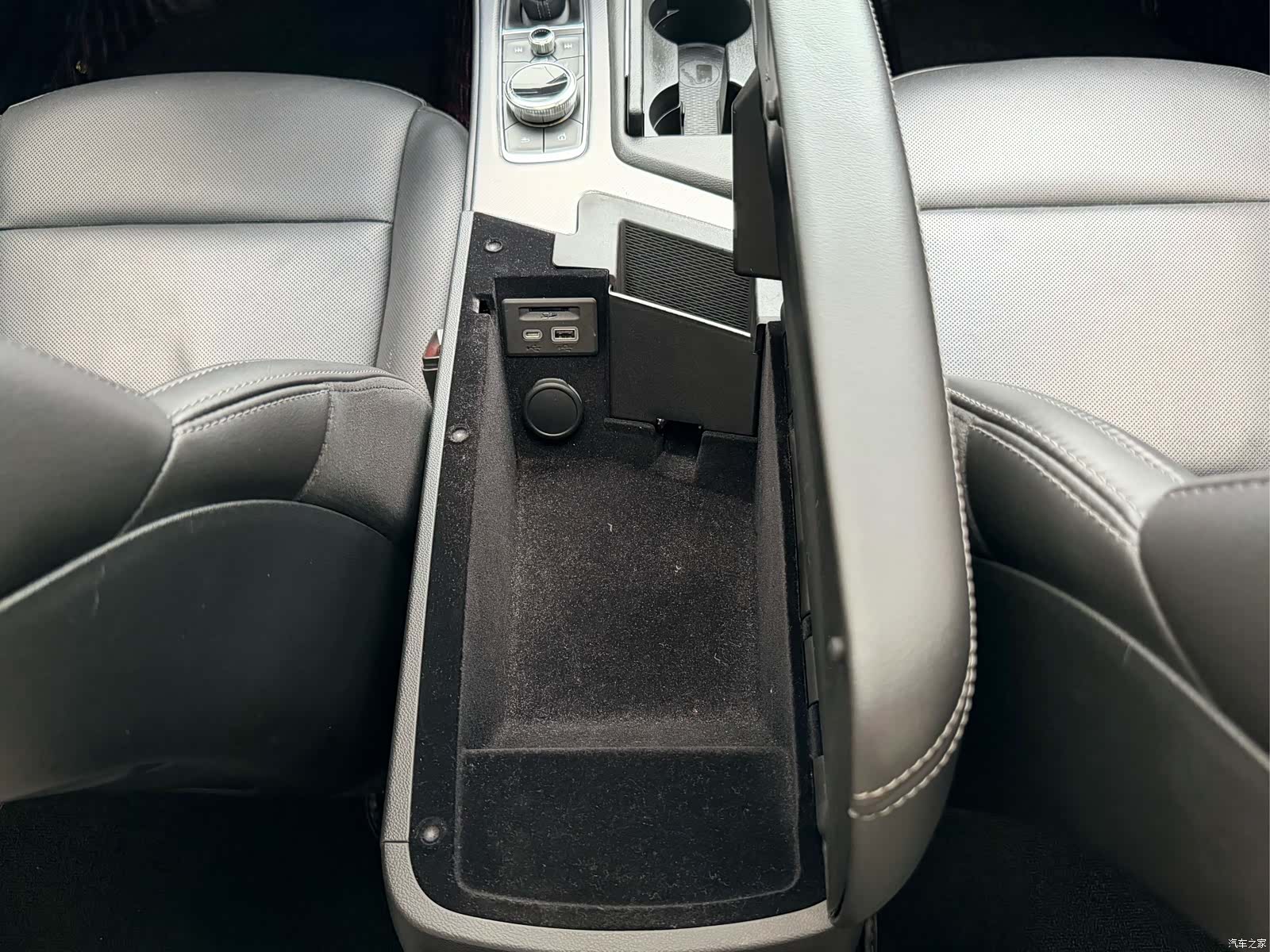 Cadillac CT5, 2023 21