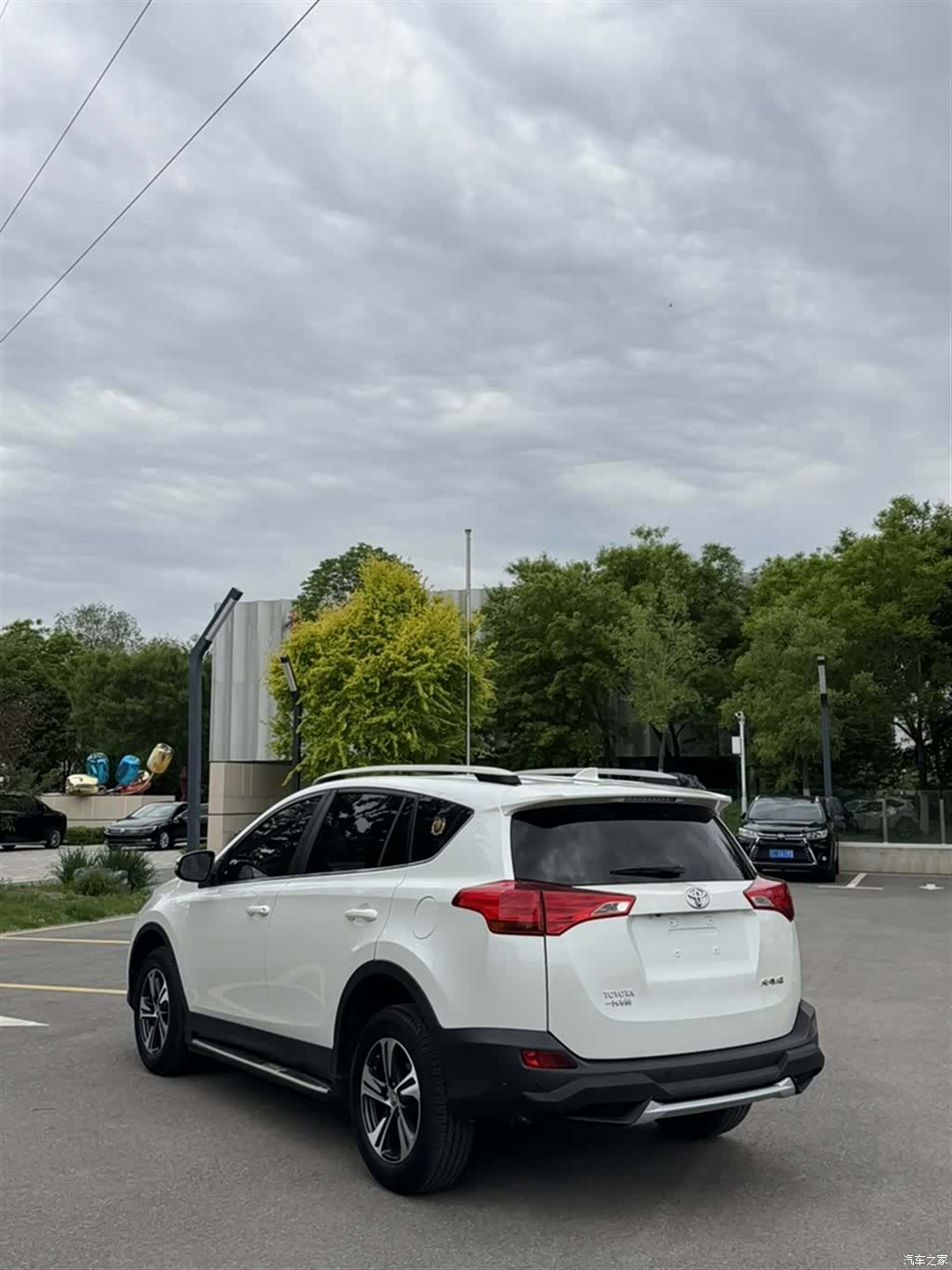 Toyota RAV4, 2015 6
