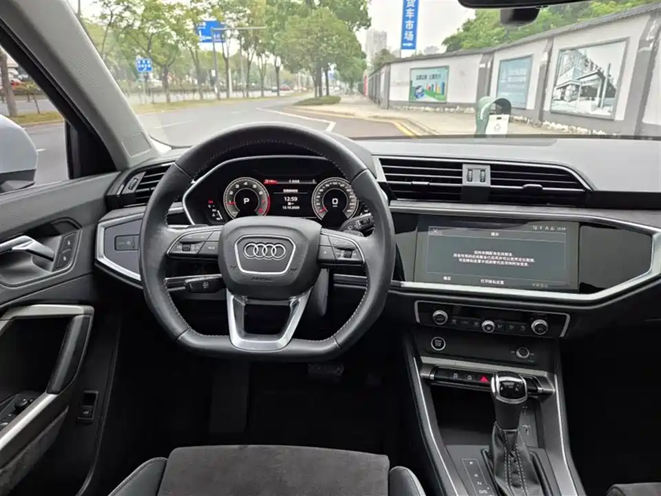 Audi Q3 Audi Q3