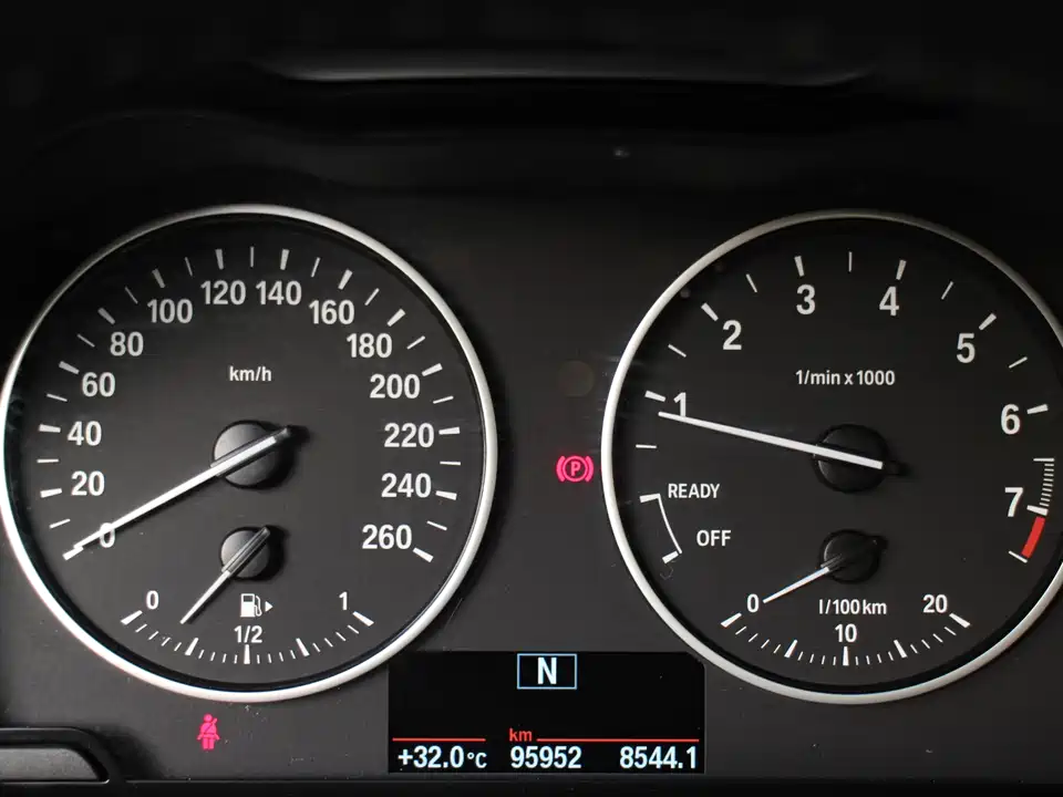 BMW 2 series station wagon