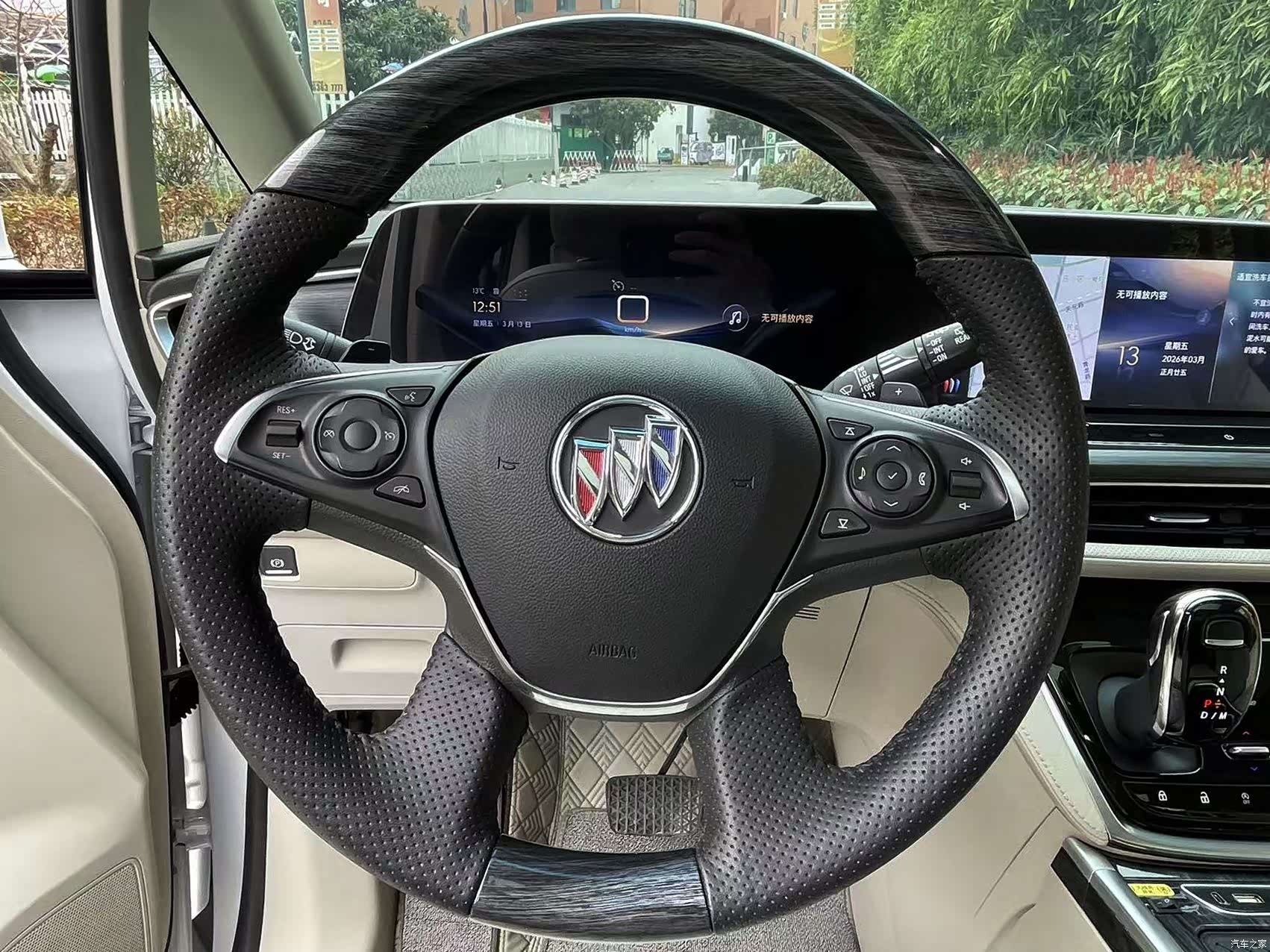 Buick GL8, 2023 все фото
