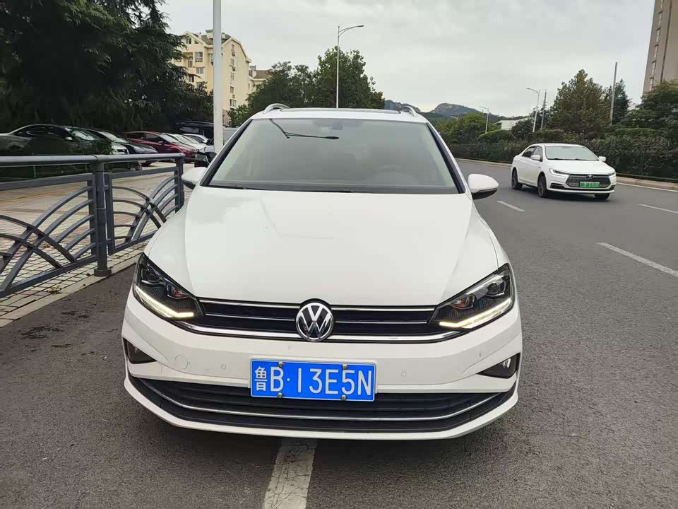 Volkswagen Golf*Jiayu