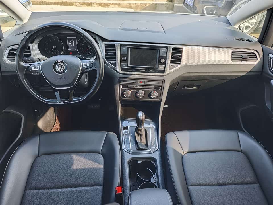 Volkswagen Golf*Jiayu